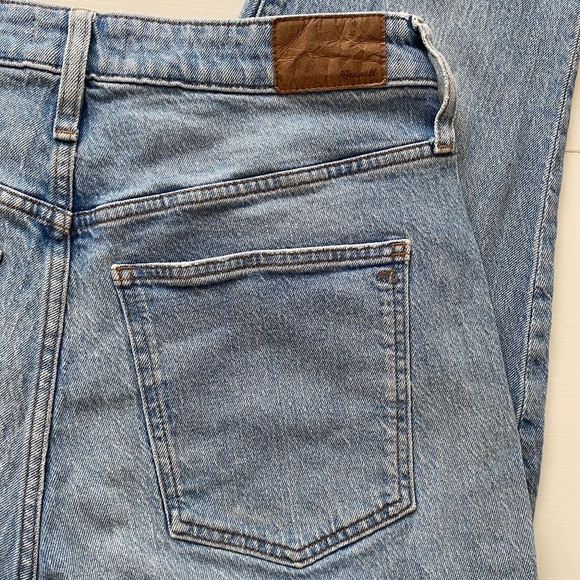 Madewell The Curvy Perfect Vintage Jean Cropped Distressed Size 32 - Picture 5 of 16
